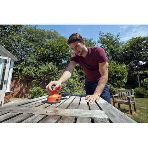 BLACK & DECKER Random Orbital Sander BEW210-QS | 230 W | Sander