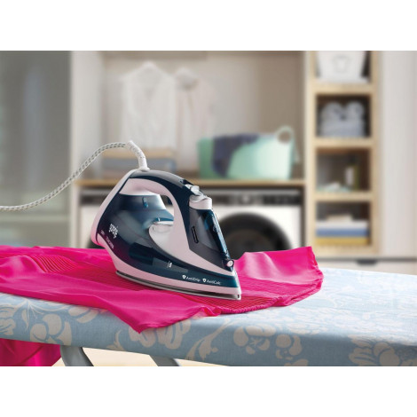 Gorenje | Steam Iron | SIH2200TQC | Steam Iron | 2200 W | Water tank capacity 300 ml | Continuous steam 30 g/min | Steam boost p