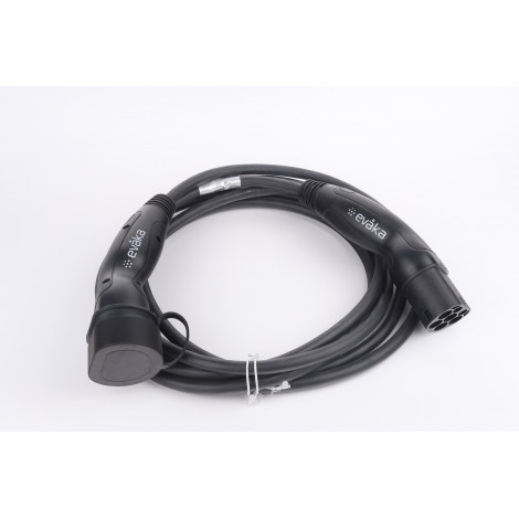 Evaka EV Charging Cable Type 2-Type 2, 22 kW, 32 A, 5 x 6 mm2, 1 x 0.5 mm2, 5 m | ITGAM3871 | Black