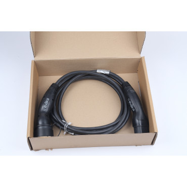 Evaka EV Charging Cable Type 2-Type 2, 22 kW, 32 A, 5 x 6 mm2, 1 x 0.5 mm2, 5 m | ITGAM3871 | Black