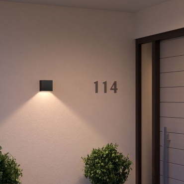 Philips Hue WCA Resonate Outdoor Downward Wall Lantern, Black | 8 W | 2000-6500 Hue White Colour Ambiance