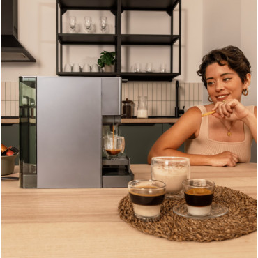 Cecotec Coffee machine | FreeStyle Latte T | Pump pressure 20 bar | Built-in milk frother | Automatic | Grey | 1350 W