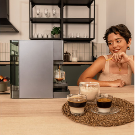 Cecotec Coffee machine | FreeStyle Latte T | Pump pressure 20 bar | Built-in milk frother | Automatic | Grey | 1350 W