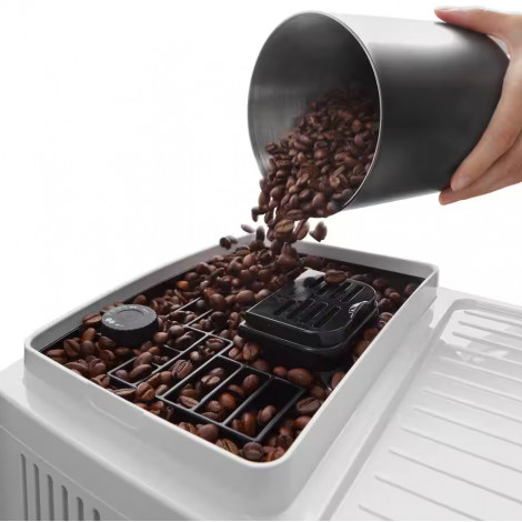 Delonghi | Coffee Maker | Magnifica Start ECAM220.20.W | Pump pressure 15 bar | Built-in milk frother | Fully automatic | 1450 W