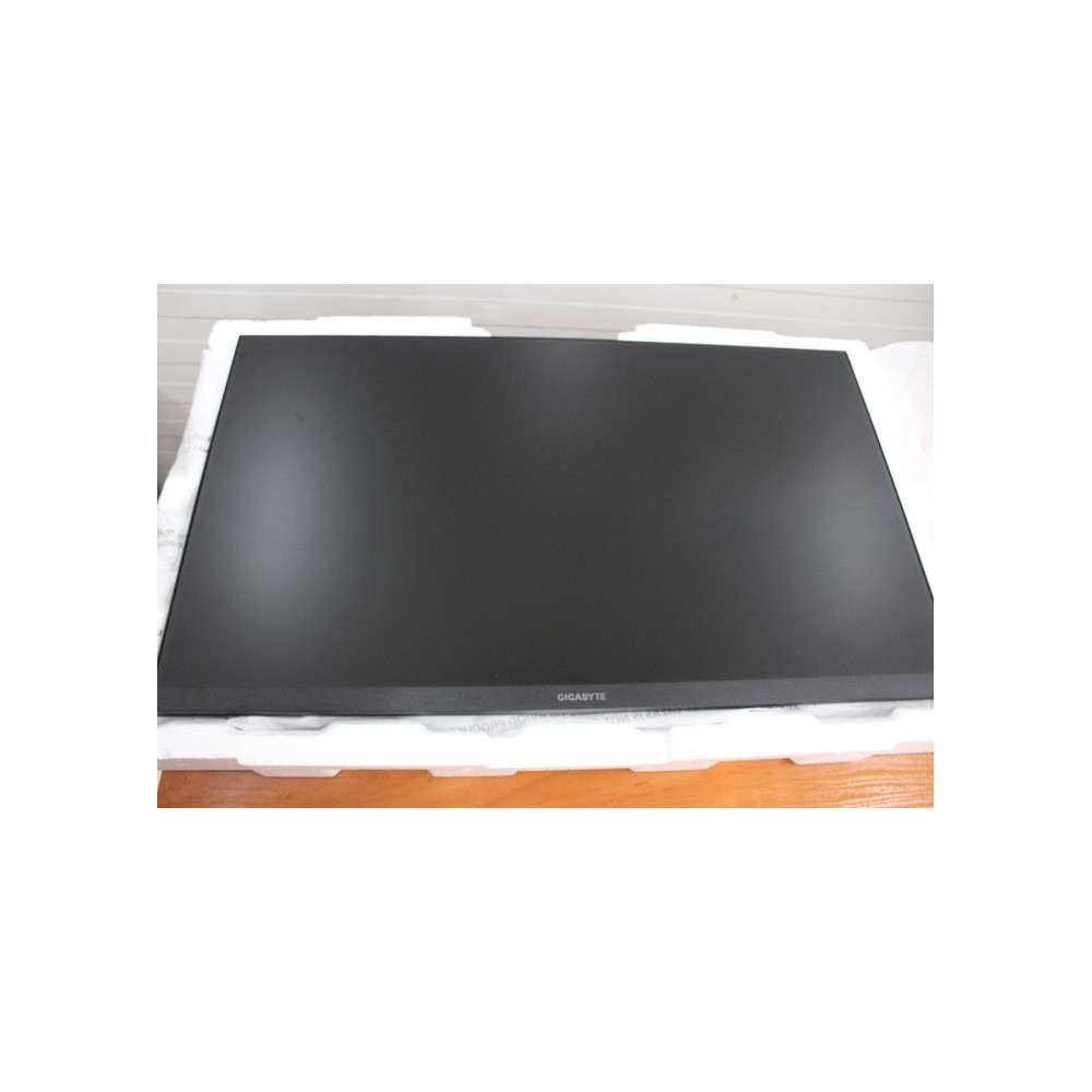 SALE OUT. Gigabyte | Gaming Monitor | GS32Q EK1 | 31.5 " | QHD | 16:9 | 165 Hz | 1 ms | 2560 x 1440 pixels | 300 cd/m | HDMI por
