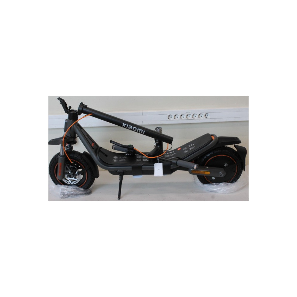 SALE OUT. Xiaomi Electric Scooter 6 Pro GL | Xiaomi 23 month(s) | DAMAGED PACKAGING