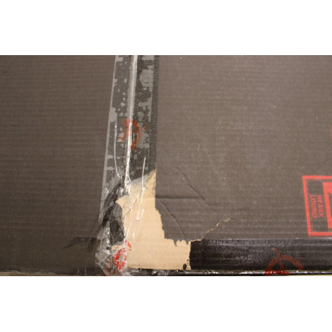 SALE OUT. | Arozzi | Gaming Desk | Arena Medium | Black | DAMAGED PACKAGING, SCRATCHED PARTS AND TABLE TOP | 24 month(s)