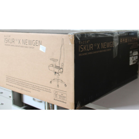 SALE OUT. | Razer Iskur V2 X NewGen | Gaming Chair | Black/Green | DAMAGED PACKAGING, ITEM SCRATCHED, DIRTY PARTS | 36 month(s)