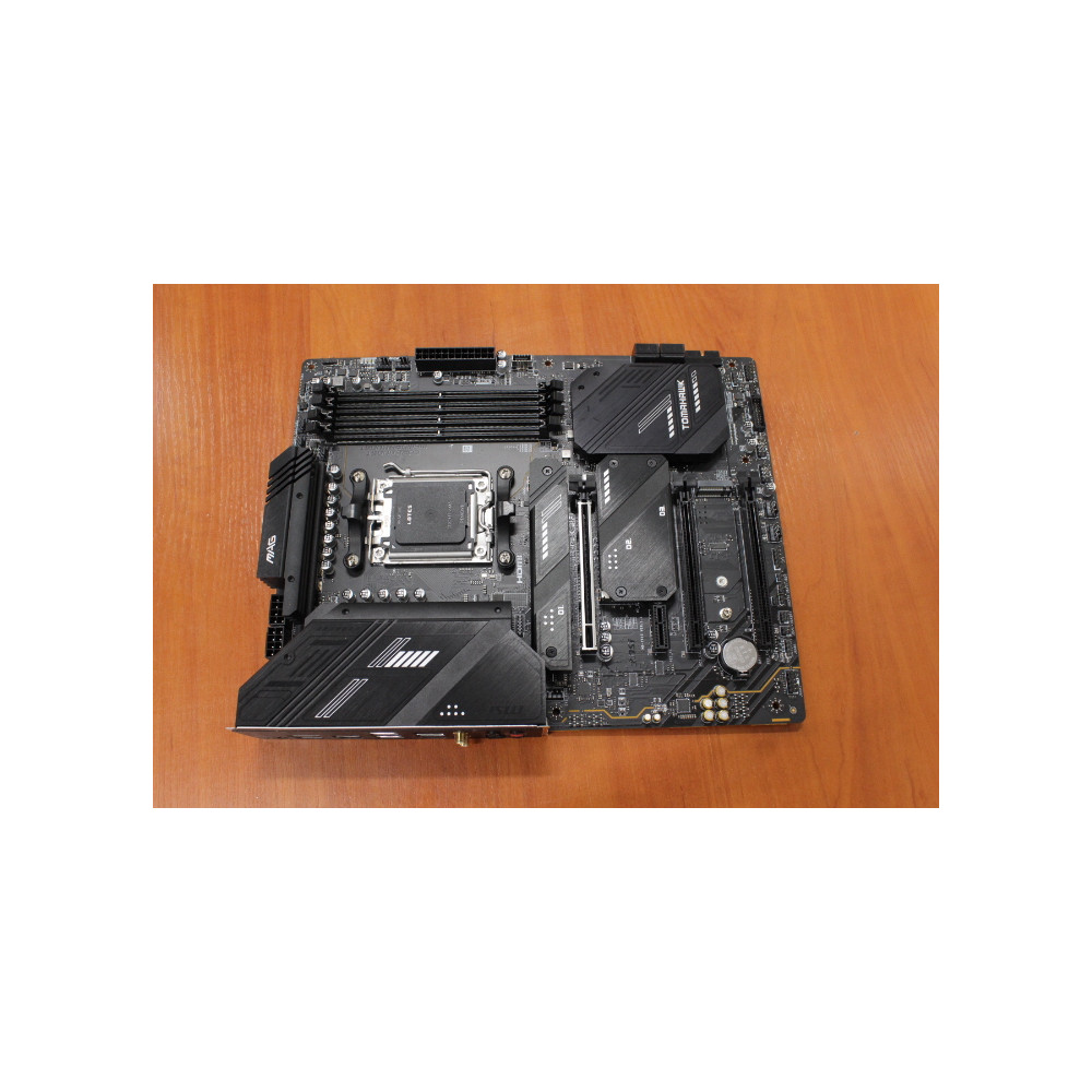 SALE OUT. | MSI MAG X670E TOMAHAWK WIFI | Processor family AMD | Processor socket AM5 | DDR5 | Number of SATA connectors 4 | USE