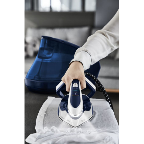 TEFAL | Steam Station | GV9812 Pro Express | 3000 W | 1.2 L | 8.1 bar | Auto power off | Vertical steam function | Calc-clean fu