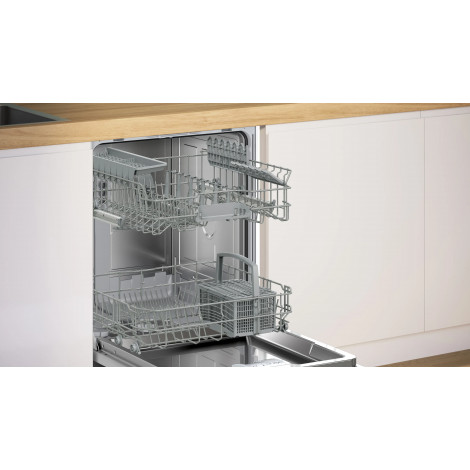 Bosch Dishwasher | SMU2HTW08E | Built-in | Width 60 cm | Number of place settings 13 | Number of programs 5 | Energy efficiency 