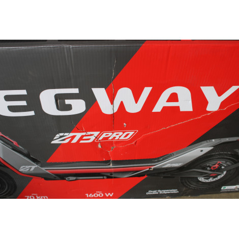 SALE OUT. Ninebot by Segway Kickscooter ZT3 Pro E, Black | Segway Ninebot Kickscooter ZT3 Pro E | 1600 W | 25 km/h | 11 " | 24 m