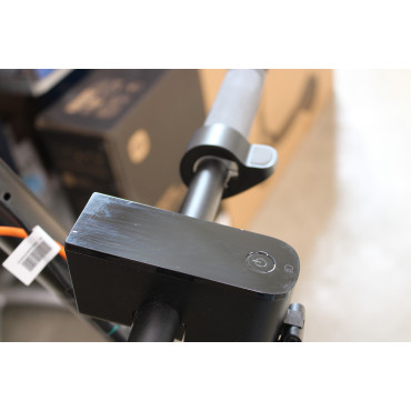 SALE OUT. Xiaomi Electric Scooter 6 GL | Xiaomi 24 month(s) | DAMAGED PACKAGING AND PAINT.ITEM IS SCRATCHED, DIRTY