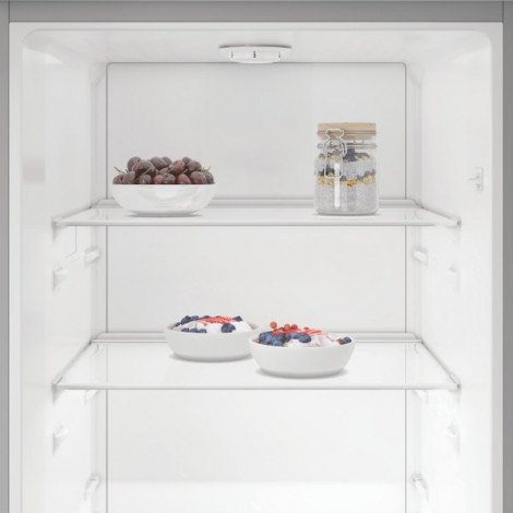 INDESIT Refrigerator | MLINS 1411 S4E | Energy efficiency class E | Free standing | Larder | Height 171.4 cm | No Frost system |