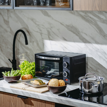 Adler Electric oven | AD 6032 | 9 L | 650 W | Black