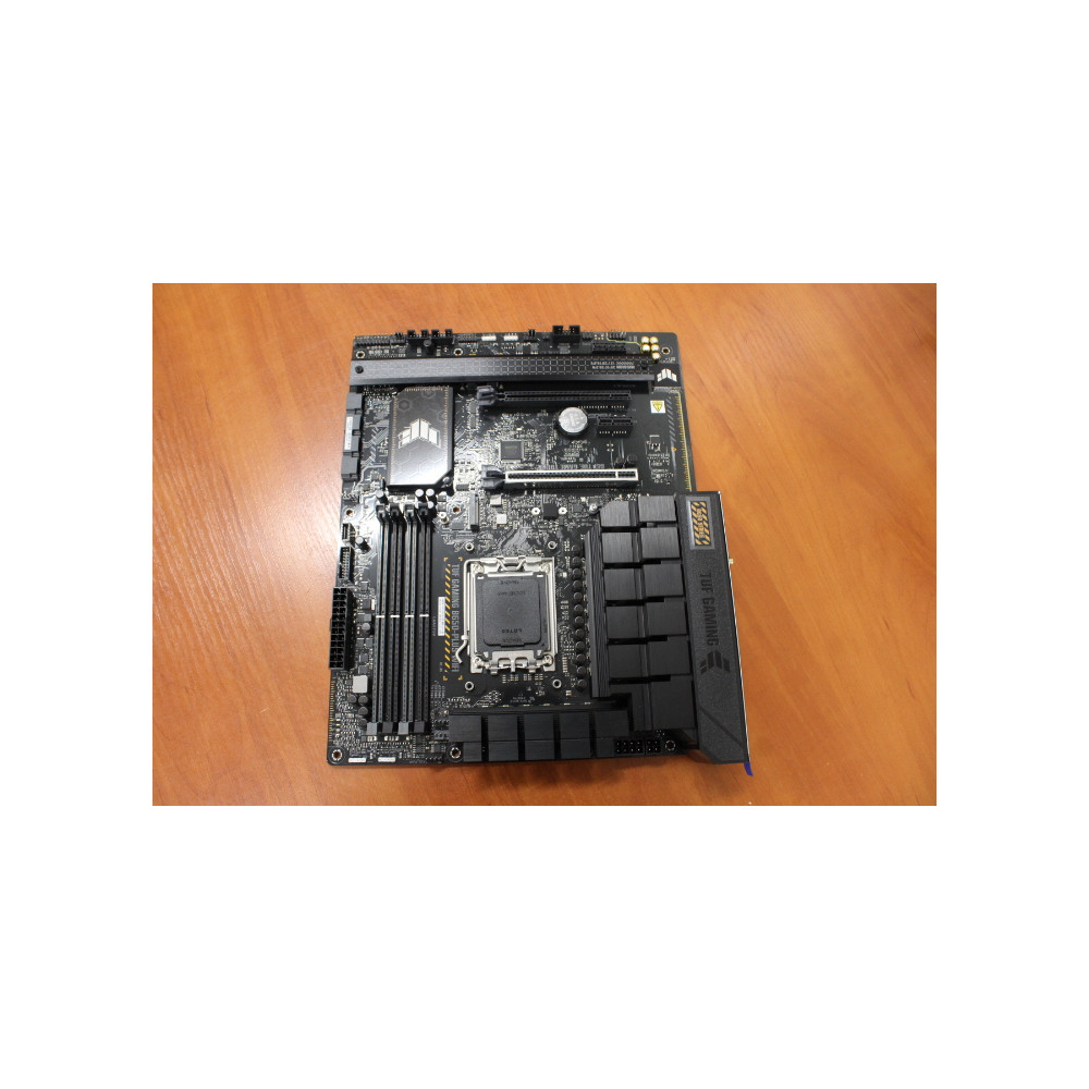 SALE OUT. | Asus TUF GAMING B650-PLUS WIFI | Processor family AMD | Processor socket AM5 | DDR5 DIMM | Memory slots 4 | Supporte