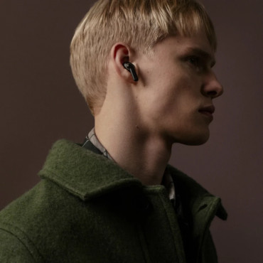 Sudio Earbuds | E4 Pro | Bluetooth | In-ear | Microphone | Midnight Black | Noise canceling | Noise reduction | Wireless