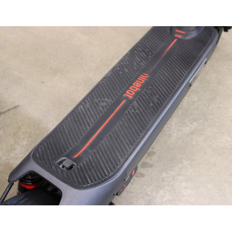 SALE OUT. | Segway MAX G3 E | eKickScooter | 2000 W | Up to 25 km/h | 11 " | 24 month(s) | Black | DAMAGED PACKAGING AND PAINT, 