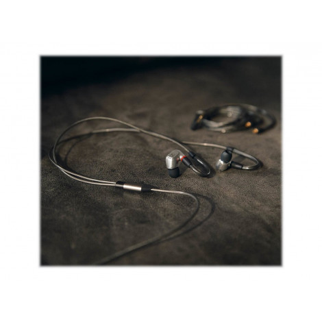 Sennheiser | High End Headphones | IE 900