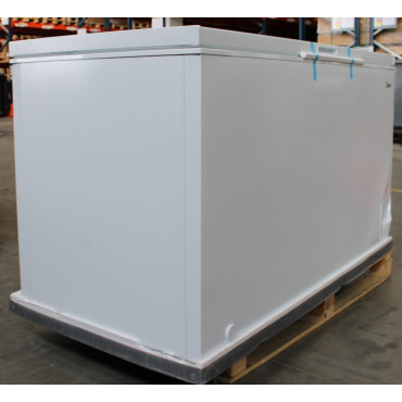 SALE OUT. Midea Freezer | MDRC564FEE01 | Energy efficiency class E | Chest | Free standing | Height 82.5 cm | Total net capacity