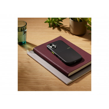 Apple iPhone 17 Rugged Case with MagSafe and Camera Control Everest Black | Apple