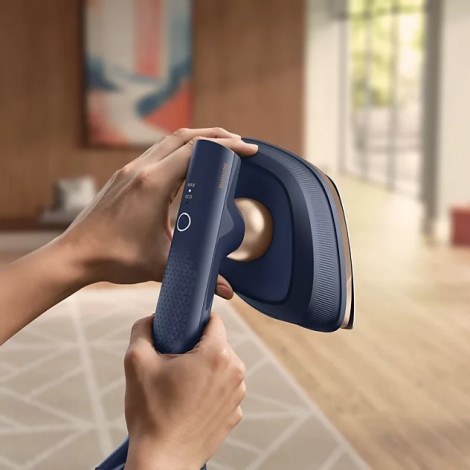 Philips Steam Iron with Soft Board | OneTurn GC215/20 | Steam Iron | 1800 W | Water tank capacity 200+300 ml | Continuous steam 