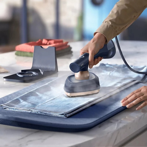 Philips Steam Iron with Soft Board | OneTurn GC215/20 | Steam Iron | 1800 W | Water tank capacity 200+300 ml | Continuous steam 