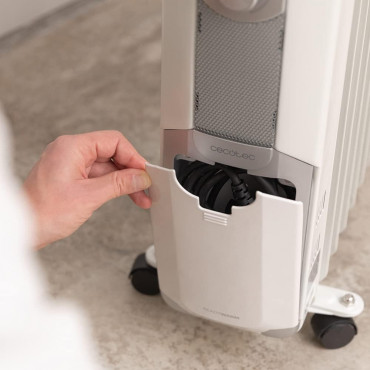 Cecotec ReadyWarm 11000 Space | Oil Radiator | 2500 W | Number of power levels 3 | Suitable for rooms up to 25 m | White