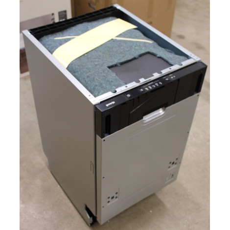 SALE OUT. | Gorenje Dishwasher | GV520E15 | Built-in | Width 44.8 cm | Number of place settings 9 | Number of programs 5 | Energ