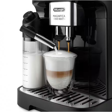 Delonghi Coffee maker | Magnifica Evo | Pump pressure 15 bar | Built-in milk frother | Automatic | 1450 W | Black