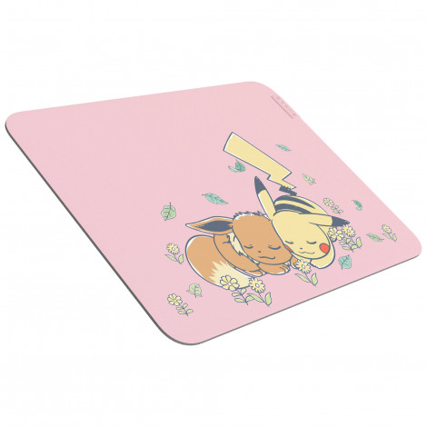 Razer Gaming Mouse Pad, Soft, Medium | Gigantus V2 | Pikachu/Eevee Edition