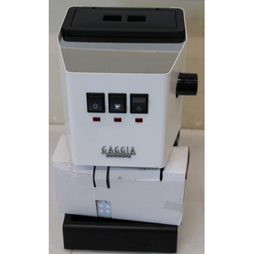 SALE OUT. | Gaggia Coffee Maker | RI9481/13 Classic Evo | Pump pressure 15 bar | Built-in milk frother | Ground | 1300 W | White