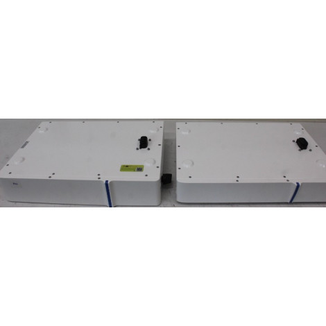 SALE OUT. DEYE ESS HV GB-SL PDU + Base | Deye ESS HV GB-SL PDU + Base | GB-LB+BASE | 118 month(s) | SCRATCHED AND DIRTY, DEMO