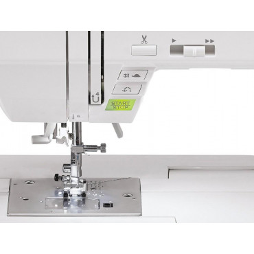 Singer Sewing Machine Quantum Stylist 9960 Number of stitches 600, Number of buttonholes 13, White