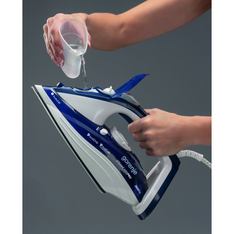 Gorenje Steam Iron SIH2600BLC Steam Iron, 2600 W, Water tank capacity 350 ml, Continuous steam 30 g/min, Blue/White